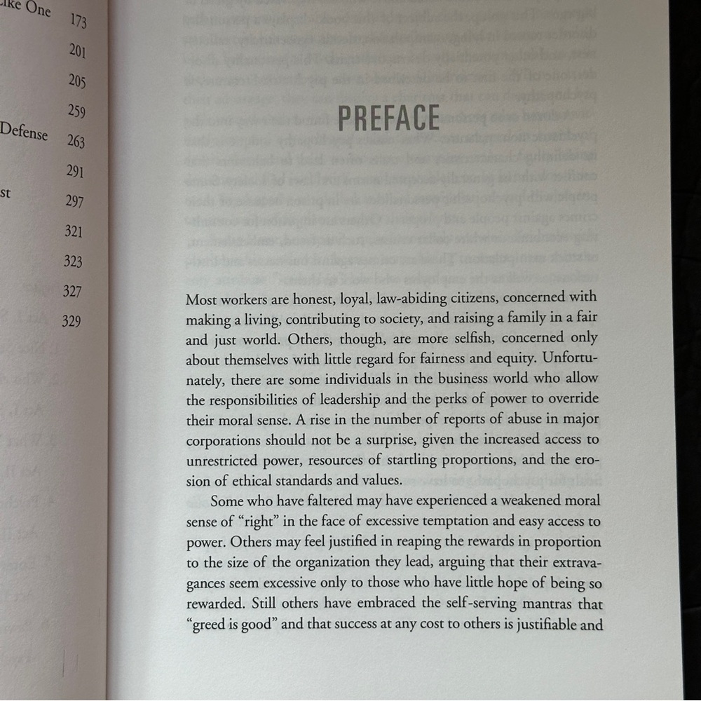 Snakes in Suits by Paul Babiak | Self-Help, Psychology | Paperback Book - Picture 9 of 10